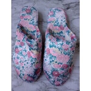 VINTAGE Floral Slippers Hard Bottoms Estimated Size 8